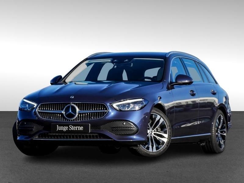 Gebraucht Mercedes C200 Avantgarde 204 PS (150 kW) 2023 Blau Limousine