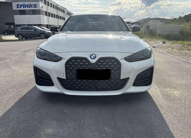 Weiß Gebraucht 2024 BMW M440 M Sport Limousine | 58.000 € (Fairer Preis) - Bild 1/4