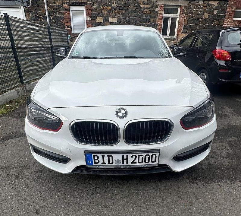 Gebraucht BMW 118 Performance 136 PS (100 kW) 2018 Weiß Kleinwagen