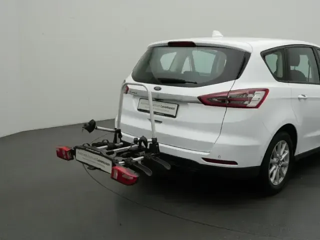 Gebraucht Ford S-MAX Trend 150 PS (110 kW) 2019 Frozen white Van / Kleinbus