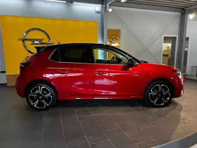 Gebraucht Opel Corsa Elegance 101 PS (74 kW) 2023 Rot Kleinwagen