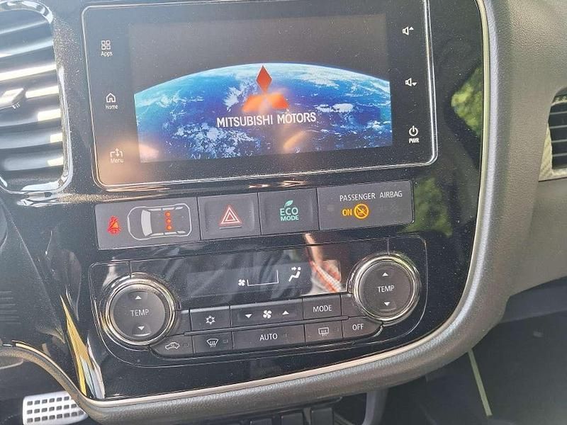 Gebraucht Mitsubishi Outlander Edition 150 PS (110 kW) 2017 Pantherschwarz SUV