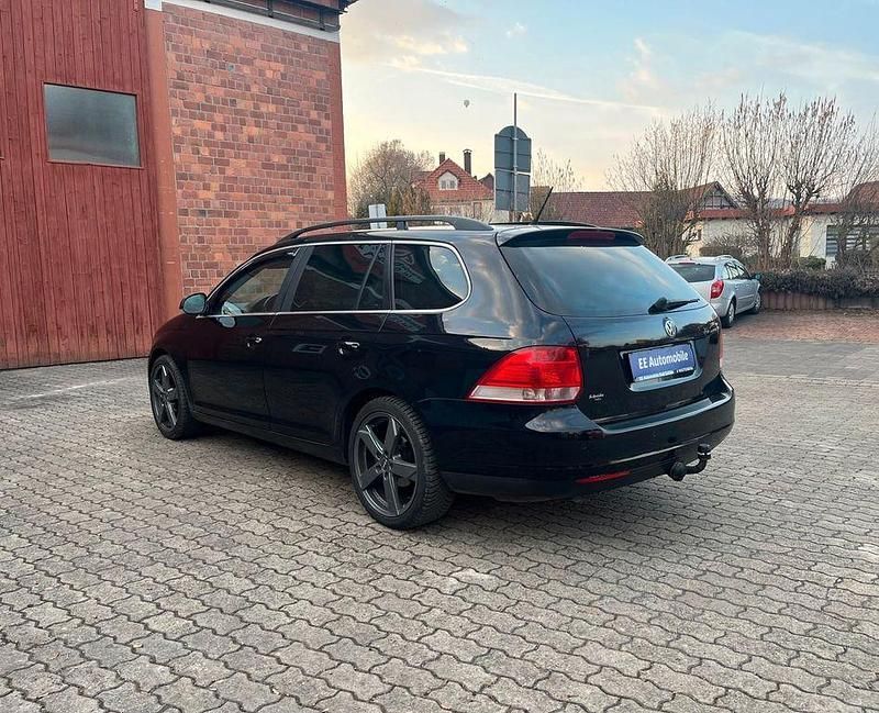 Gebraucht VW Golf V Comfortline 140 PS (102 kW) 2008 Schwarz Kombi