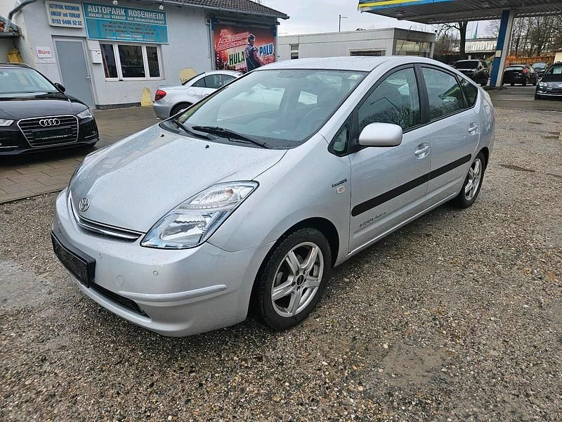 Gebraucht Toyota Prius Sol 77 PS (56 kW) 2009 Silber Limousine