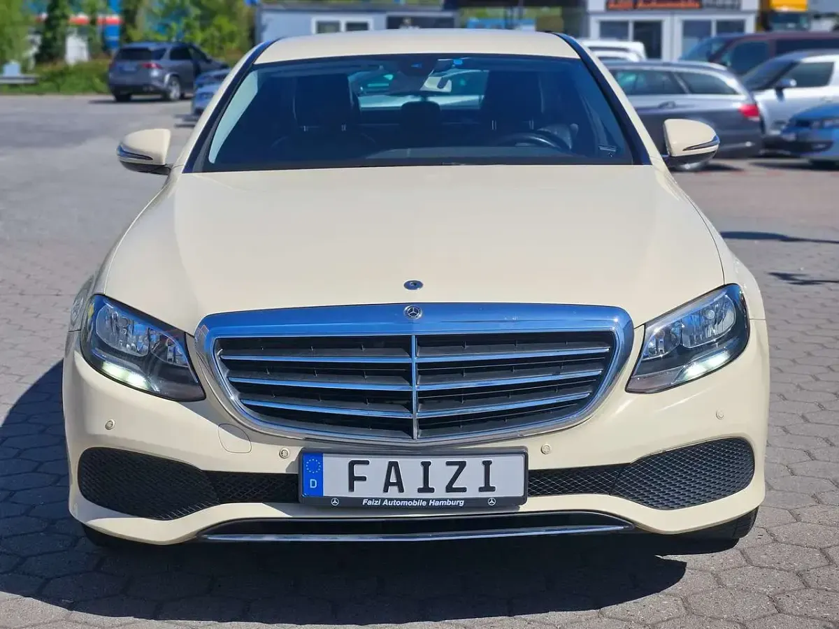 Second-hand Mercedes E200 150 CP (110 kW) 2018 Alb Berlinǎ