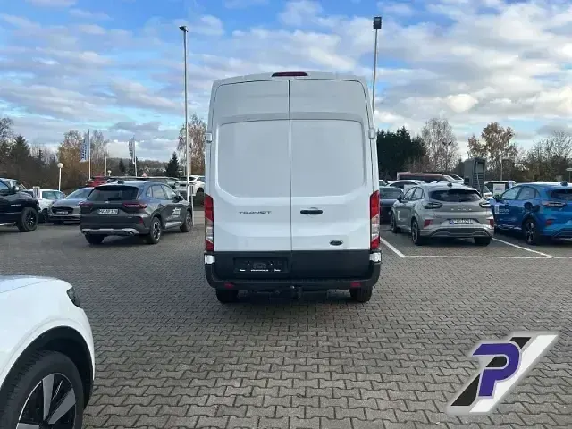 Używany Ford Transit 131 KM (96 kW) 2019 Biały Sedan/Limuzyna