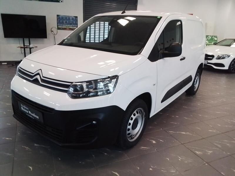 Weiß Gebraucht 2022 Citroën Berlingo Van / Kleinbus | 18.650 € (Superpreis) - Bild 1/4