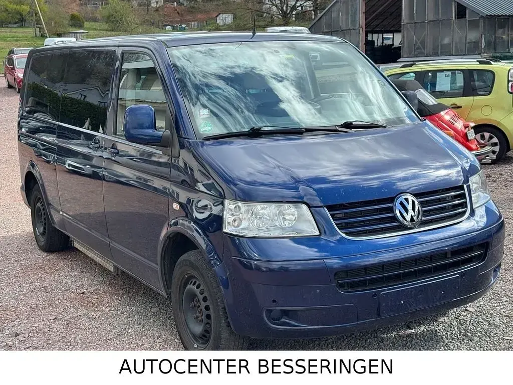 Gebraucht VW Caravelle Comfortline 131 PS (96 kW) 2008 Shadow blue metallic Van