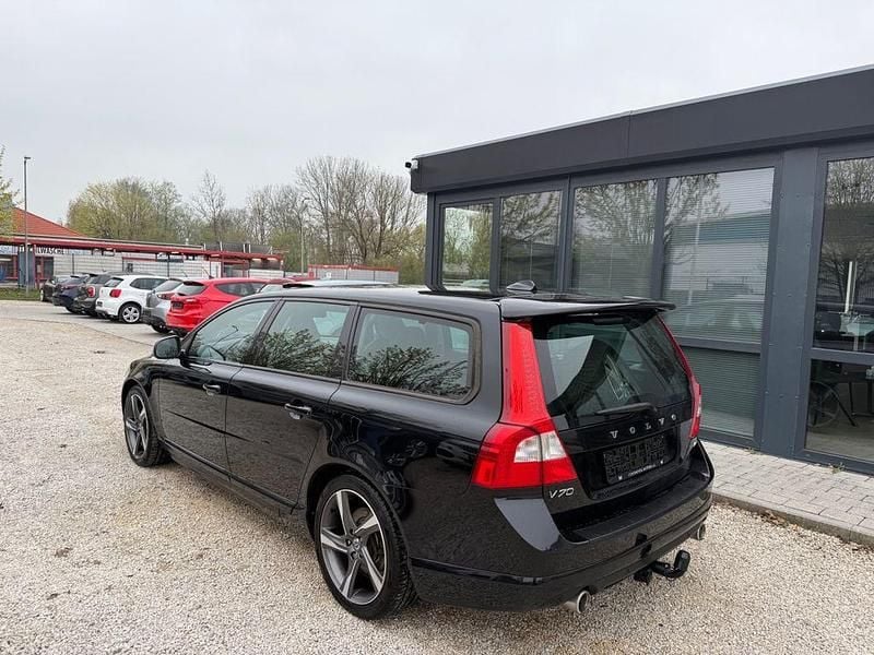 Gebraucht Volvo V70 R-Design 215 PS (158 kW) 2012 Schwarz Kombi