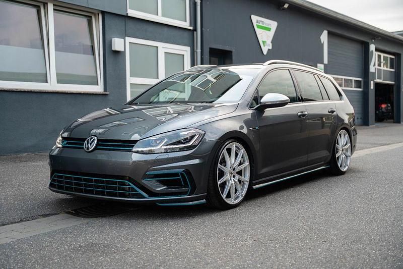 Grau Gebraucht 2017 VW Golf VII R Kombi | 21.500 € (Fairer Preis) - Bild 1/4
