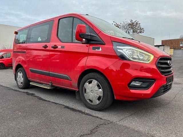 Usata Ford Transit Custom 105 CV (77 kW) 2018 Rosso Monovolume