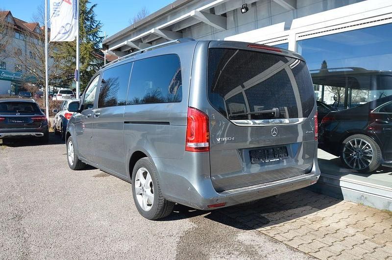 Gebraucht Mercedes V300 Edition 239 PS (175 kW) 2019 Grau Van / Kleinbus