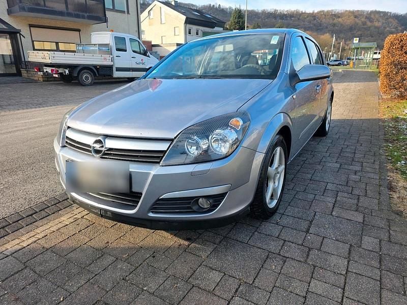 Gebraucht Opel Astra 90 PS (66 kW) 2005 Grau Kleinwagen