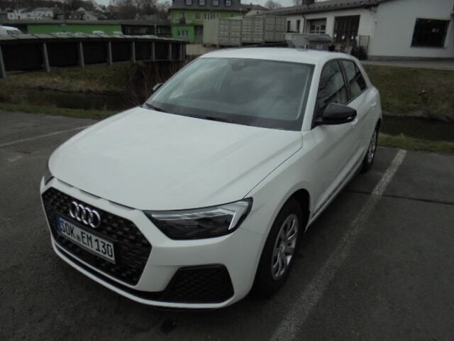 Gebraucht 2022 Audi A1 Sportback Ambiente Kleinwagen | 19.990 € (Guter Preis) - Bild 1/4
