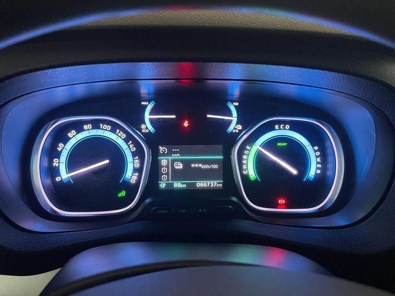 Gebraucht Opel Vivaro-e Combi 100 kW (136 PS) 2021 Diamant schwarz (metallic) Van