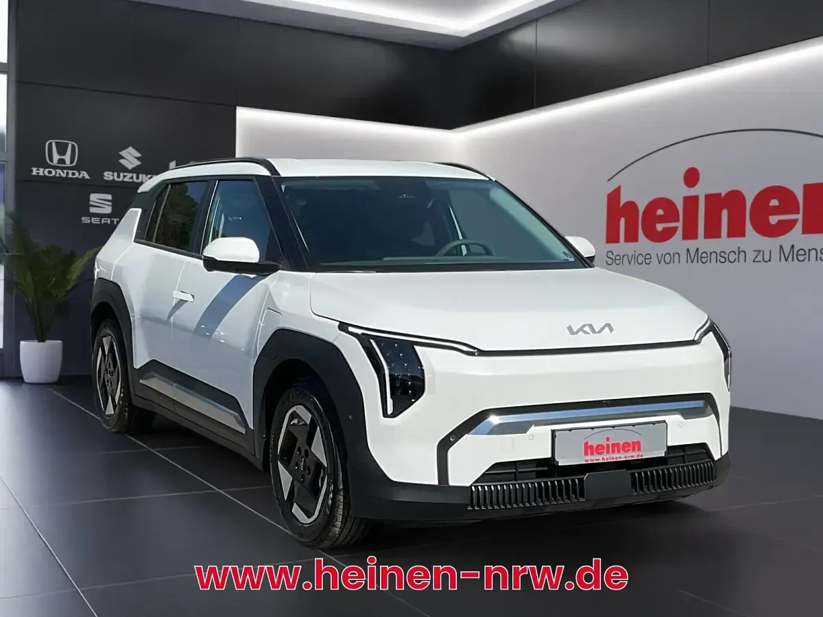 Neu Kia EV3 194 kW (265 PS) 2026 Snow white perl SUV