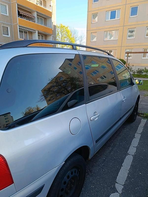 Usado VW Golf 135 HP (99 kW) 2003 Monovolume