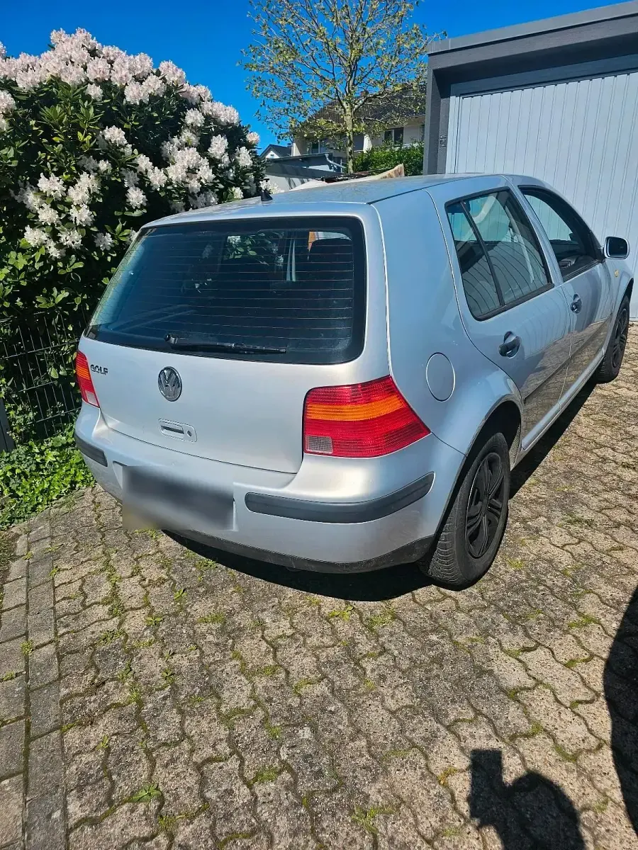Gebraucht VW Golf IV 75 PS (55 kW) 1999 Silber Kleinwagen