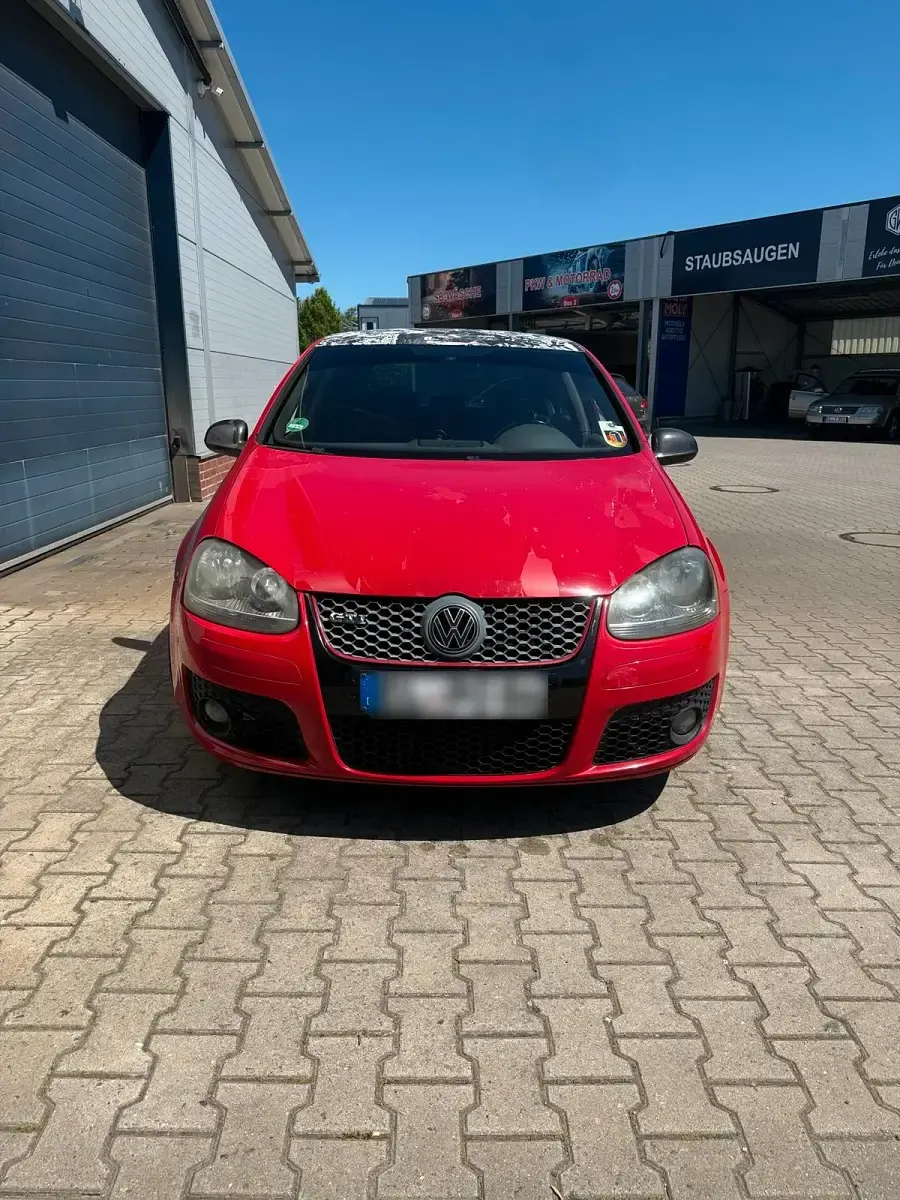 Gebraucht VW Golf V GTI 200 PS (147 kW) 2005 Rot Kleinwagen