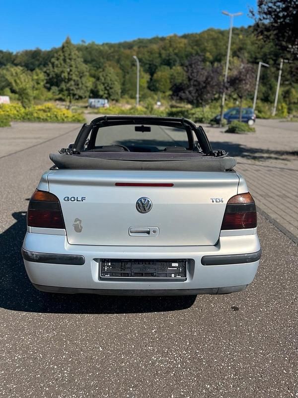 Gebraucht VW Golf Cabriolet 90 PS (66 kW) 2000 Silber Cabrio