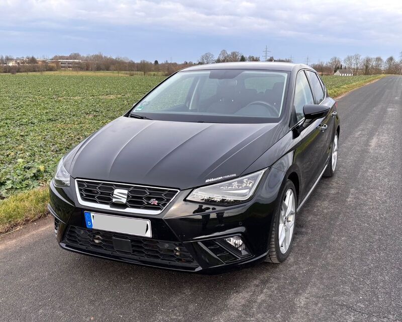 Schwarz Gebraucht 2017 Seat Ibiza FR Kleinwagen | 12.800 € (Fairer Preis) - Bild 1/4