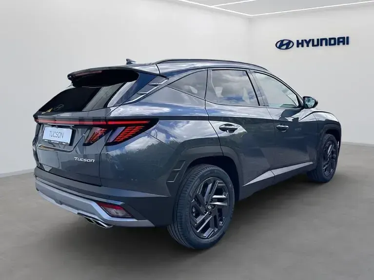 Neu Hyundai Tucson Edition 150 PS (110 kW) 2026 Schwarz SUV