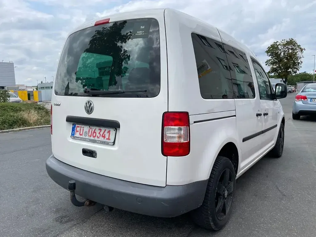 Gebraucht VW Caddy 75 PS (55 kW) 2005 Weiß Van / Kleinbus