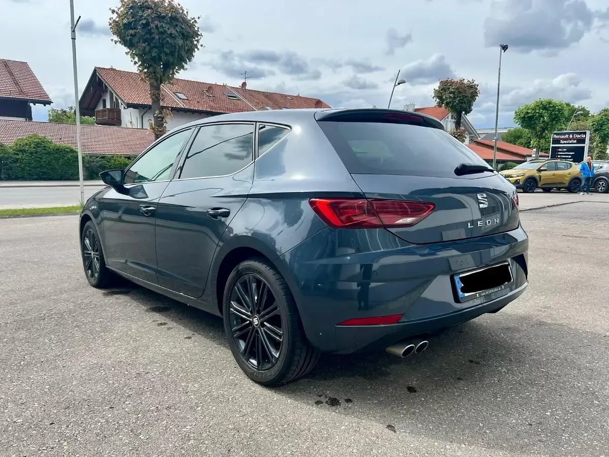 Gebraucht Seat Leon XCELLENCE 150 PS (110 kW) 2020 Grau Kleinwagen
