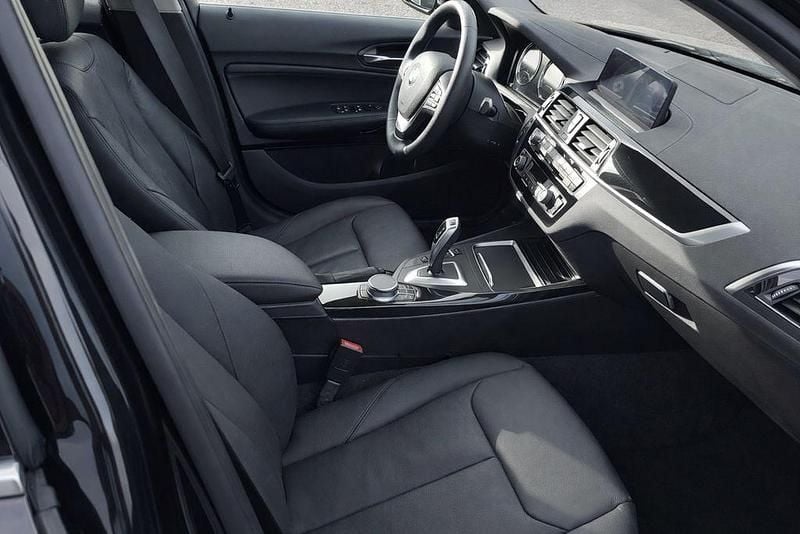 Gebraucht BMW 120 190 PS (139 kW) 2019 Schwarz Kleinwagen