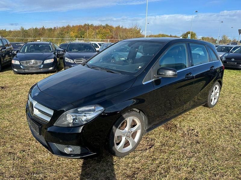 Gebraucht 2014 Mercedes B180 Van / Kleinbus | 6.500 € (Superpreis) - Bild 1/4