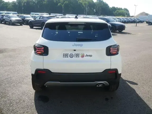 Neu Jeep Avenger Summit 110 PS (80 kW) 2026 Snow white (weiss) SUV