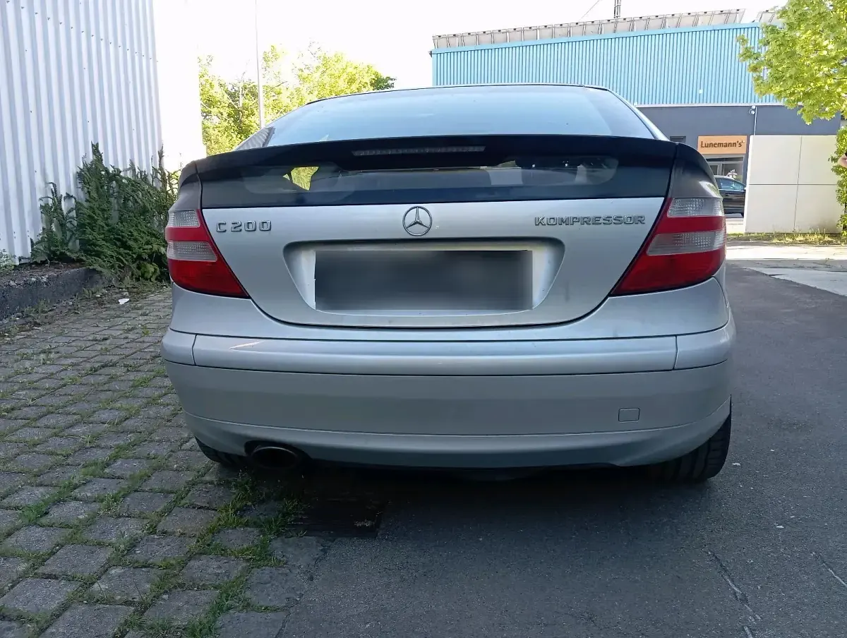 Gebraucht Mercedes C200 160 PS (117 kW) 2004 Grau Coupé