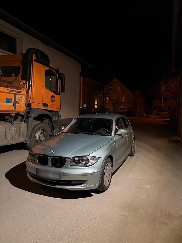 Gebraucht BMW 116 116 PS (85 kW) 2007 Silber Kleinwagen