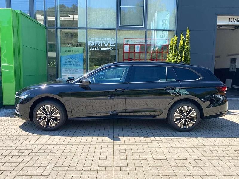 Gebraucht Skoda Superb Selection 204 PS (150 kW) 2025 Schwarz Kombi