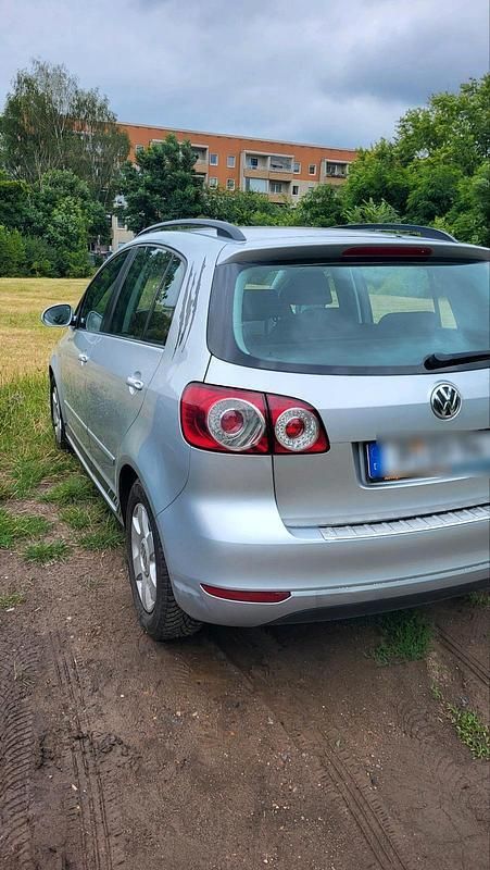 Grau Gebraucht 2009 VW Golf Plus Cross Van / Kleinbus | 4.050 € (Fairer Preis) - Bild 1/4
