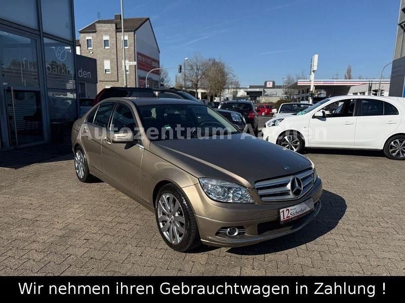 Gebraucht Mercedes C180 156 PS (114 kW) 2011 Braun Limousine