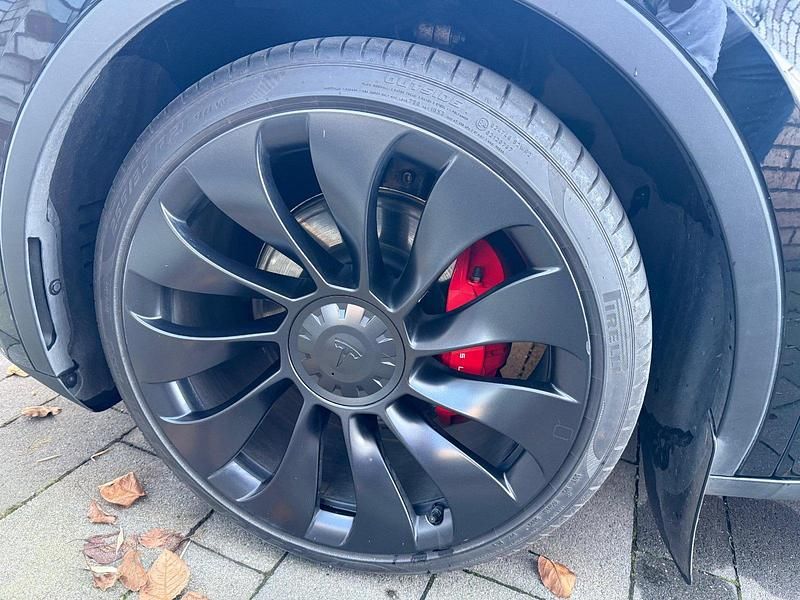 Gebraucht Tesla Model Y Performance 392 kW (534 PS) 2022 Schwarz SUV