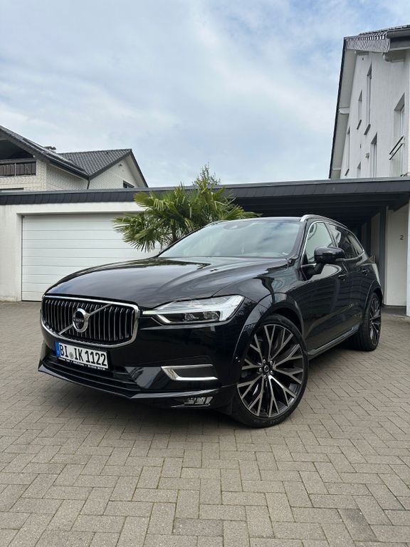 Schwarz Gebraucht 2020 Volvo XC60 Inscription SUV | 39.500 € - Bild 1/4