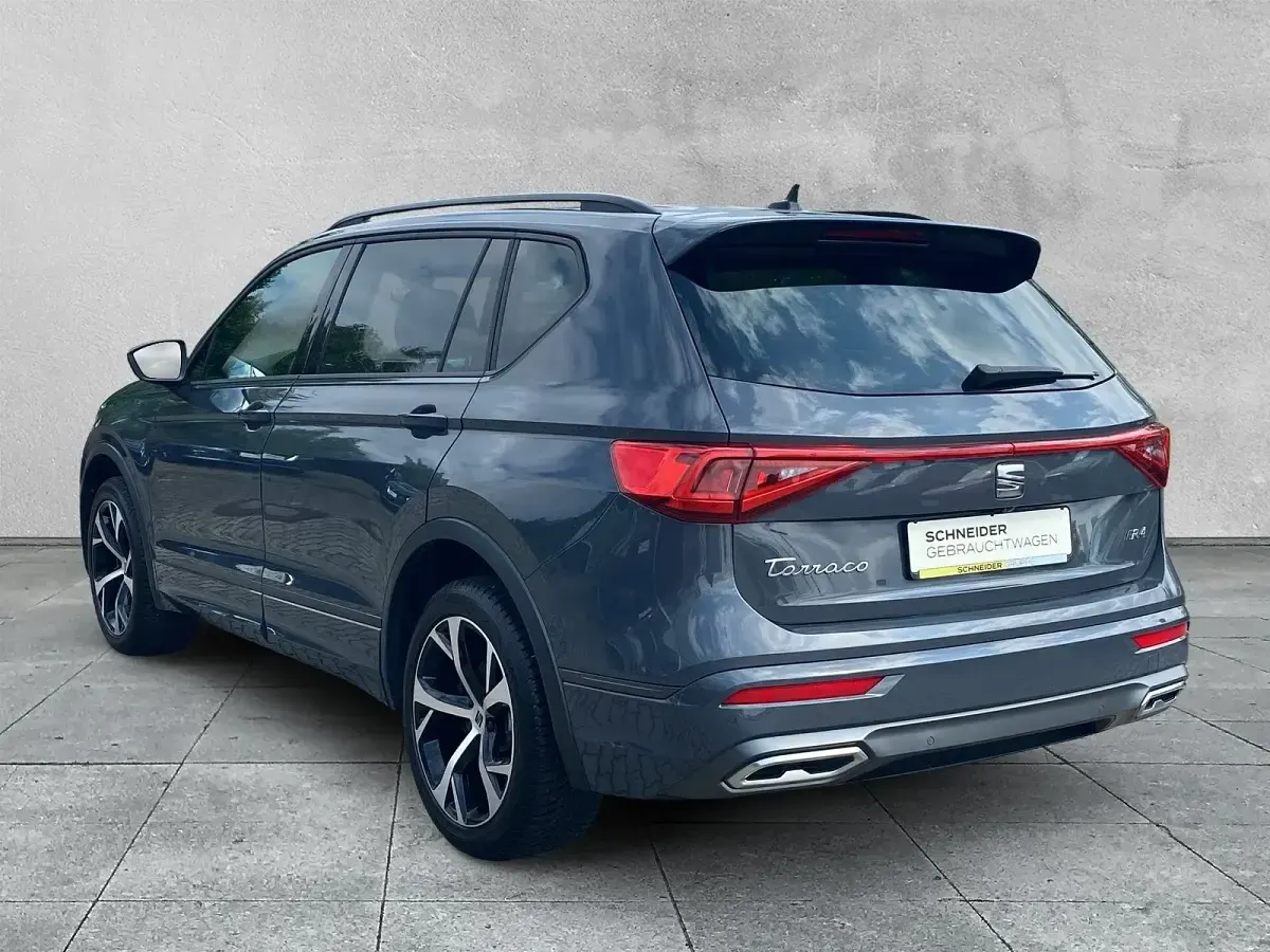 Gebraucht Seat Tarraco 4Drive 245 PS (180 kW) 2023 Grau SUV