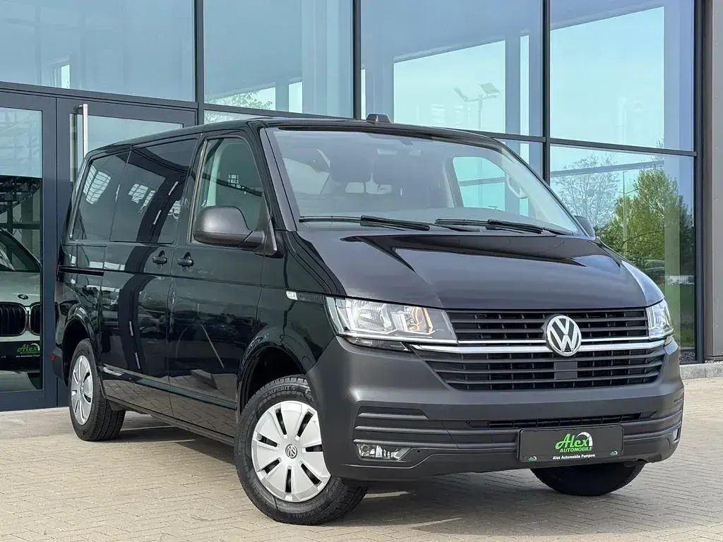 Gebraucht VW T6.1 150 PS (110 kW) 2022 Schwarz Van