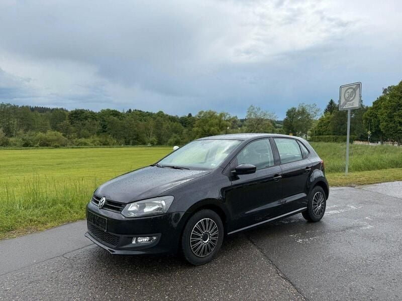 Schwarz Gebraucht 2011 VW Polo Highline Kleinwagen | 3.299 € (Superpreis) - Bild 1/4
