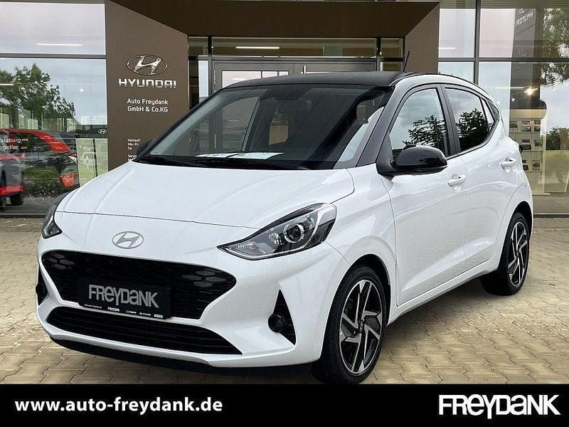 Atlas white/ phantom black Neu 2025 Hyundai i10 Prime Kleinwagen | 20.499 € (Etwas zu teuer) - Bild 1/4