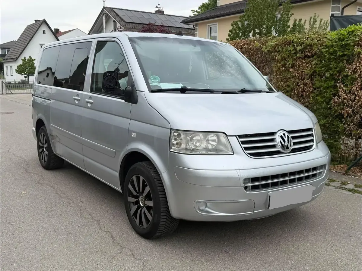 Usata VW T5 131 CV (96 kW) 2006 Argento Furgone