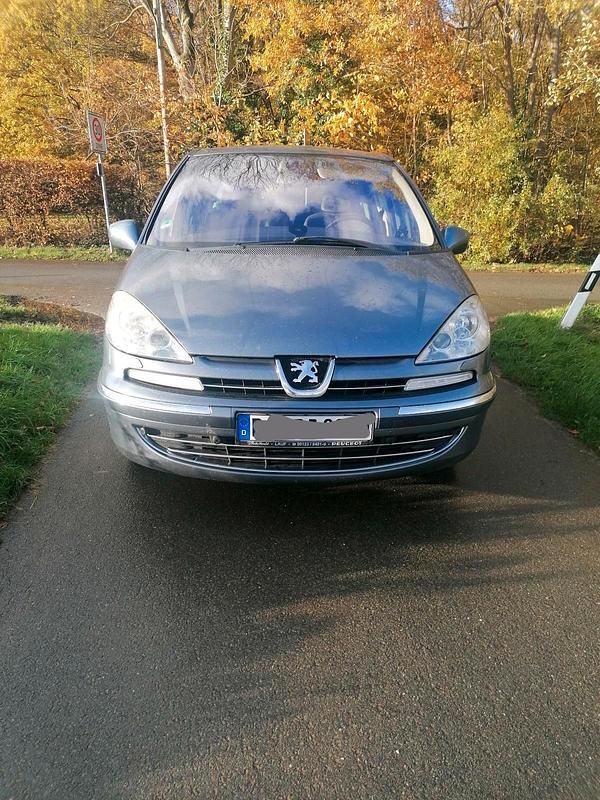 Gebraucht Peugeot 807 136 PS (100 kW) 2013 Grau Van / Kleinbus