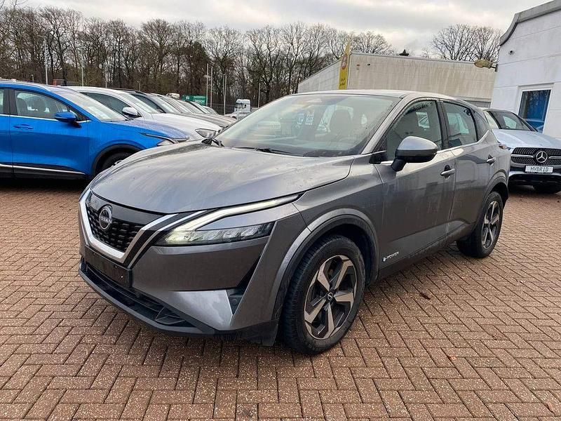 Grau Gebraucht 2023 Nissan Qashqai SUV | 18.921 € (Guter Preis) - Bild 1/4