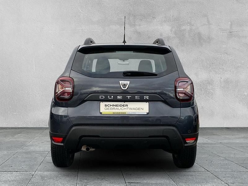 Gebraucht Dacia Duster Comfort 100 PS (73 kW) 2021 Grau SUV
