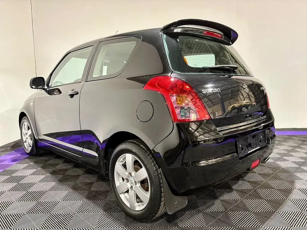 Gebraucht Suzuki Swift Comfort 75 PS (55 kW) 2009 Schwarz Kleinwagen