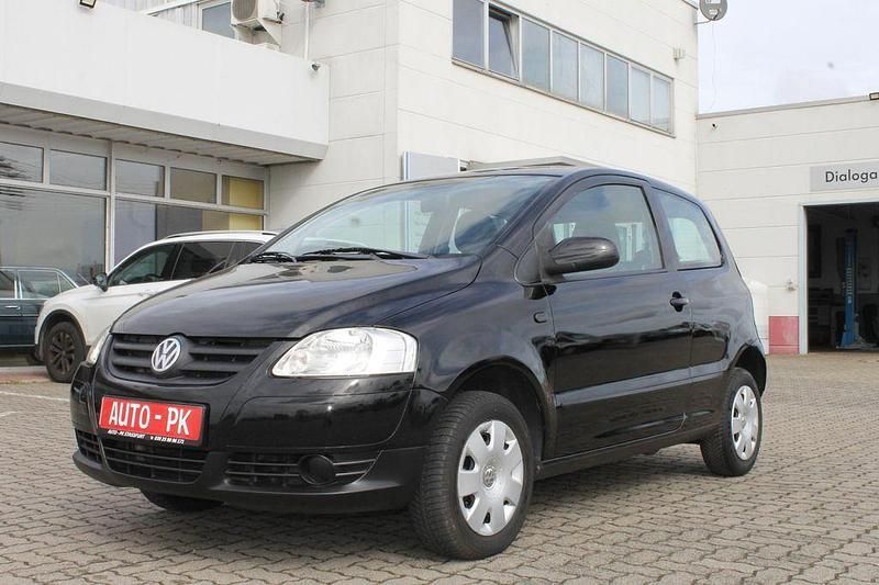 Gebraucht VW Fox 54 PS (39 kW) 2008 Schwarz Kleinwagen