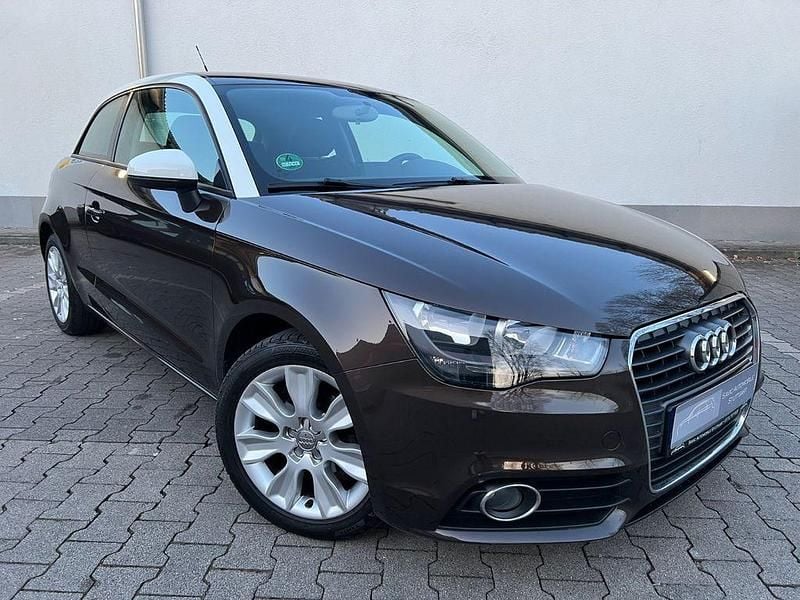 Second-hand Audi A1 Ambition 105 CP (77 kW) 2010 Maro Hatchback