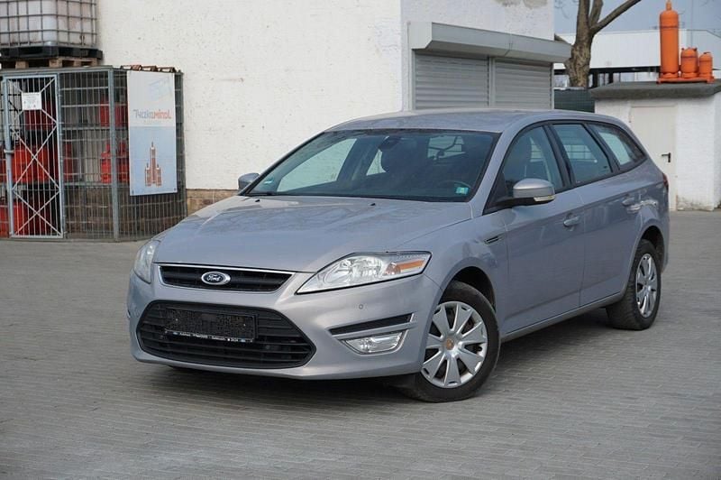 Gebraucht Ford Mondeo Trend 140 PS (102 kW) 2011 Kombi